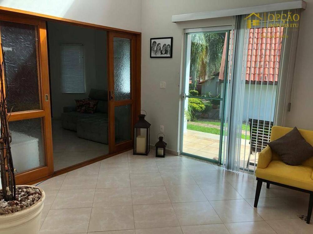 Chácara, 3 quartos, 1611 m² - Foto 1