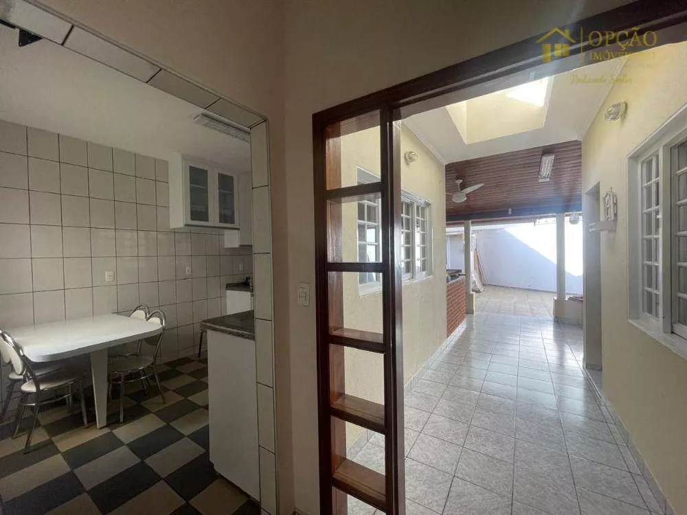 Casa, 3 quartos, 201 m² - Foto 4