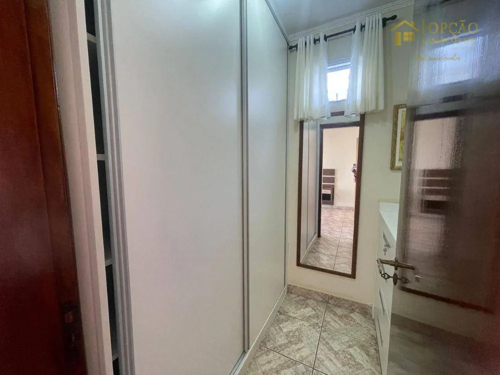 Casa, 3 quartos, 201 m² - Foto 13