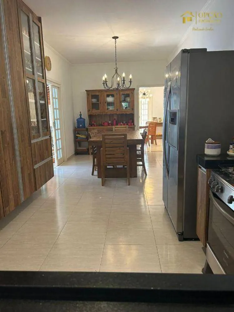 Chácara, 3 quartos, 993 m² - Foto 8