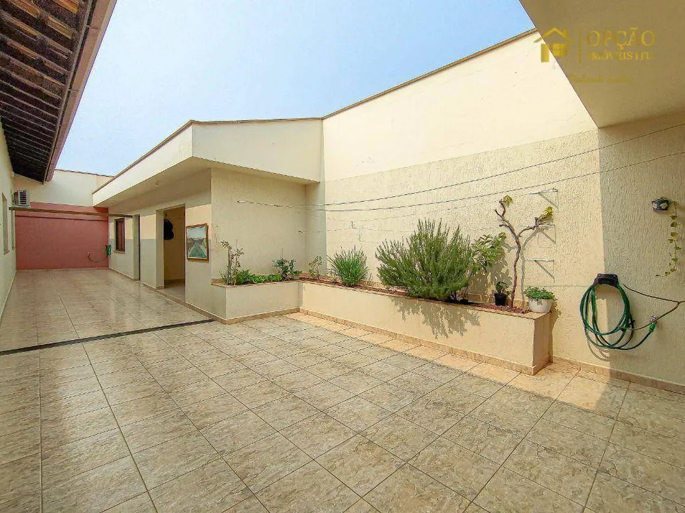 Chácara, 3 quartos, 1020 m² - Foto 9