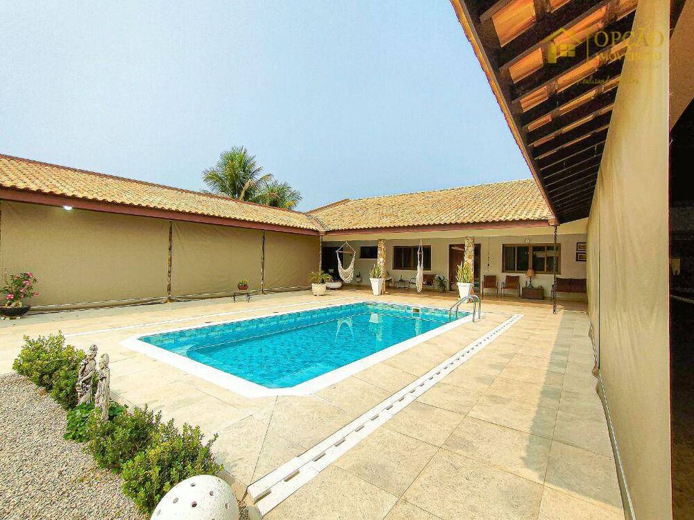 Chácara, 3 quartos, 1020 m² - Foto 1