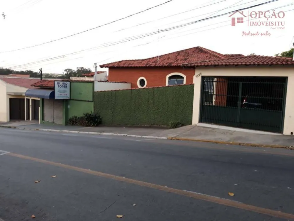 Casa, 3 quartos, 238 m² - Foto 1
