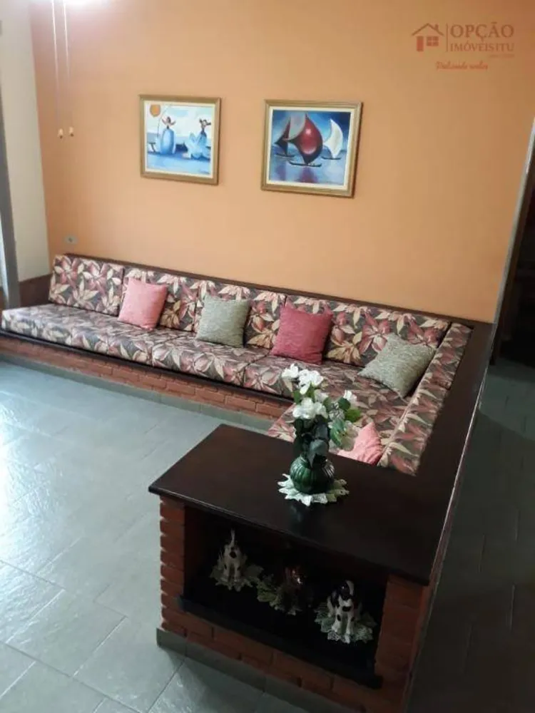 Casa, 3 quartos, 238 m² - Foto 2