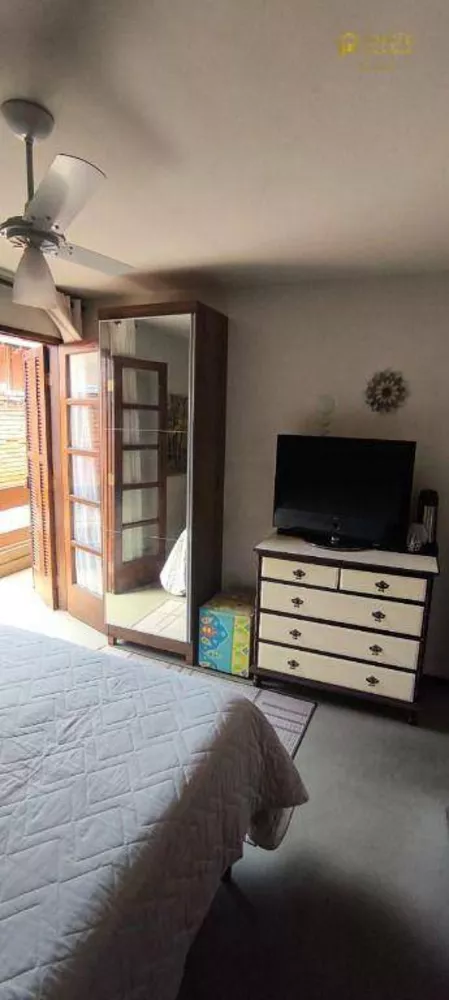 Casa, 3 quartos, 204 m² - Foto 12