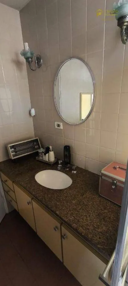 Casa, 3 quartos, 204 m² - Foto 10