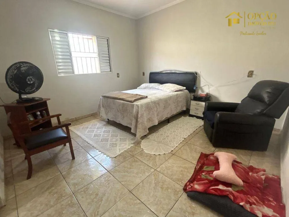 Casa, 3 quartos, 238 m² - Foto 10