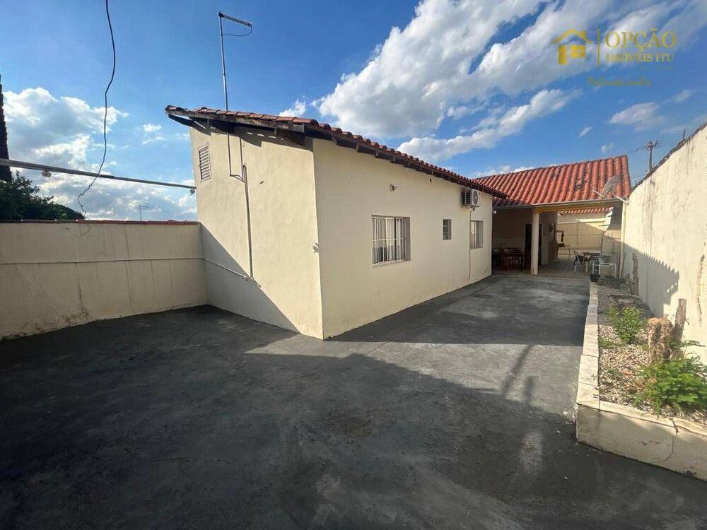 Casa, 3 quartos, 238 m² - Foto 1