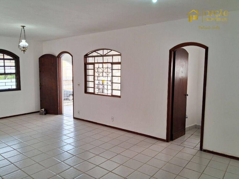 Casa à venda com 2 quartos, 131m² - Foto 3