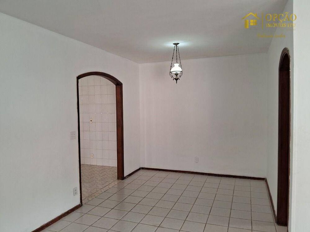 Casa à venda com 2 quartos, 131m² - Foto 2