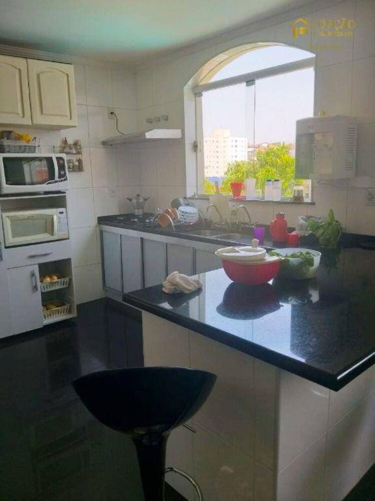 Casa, 3 quartos, 408 m² - Foto 3