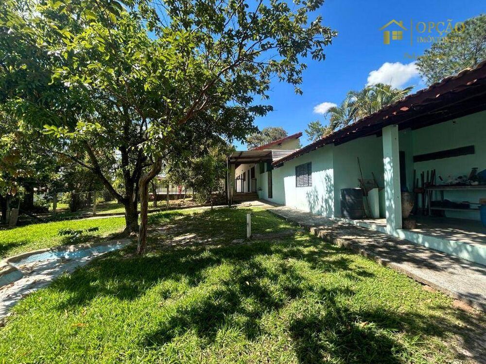 Chácara à venda com 2 quartos, 166m² - Foto 14
