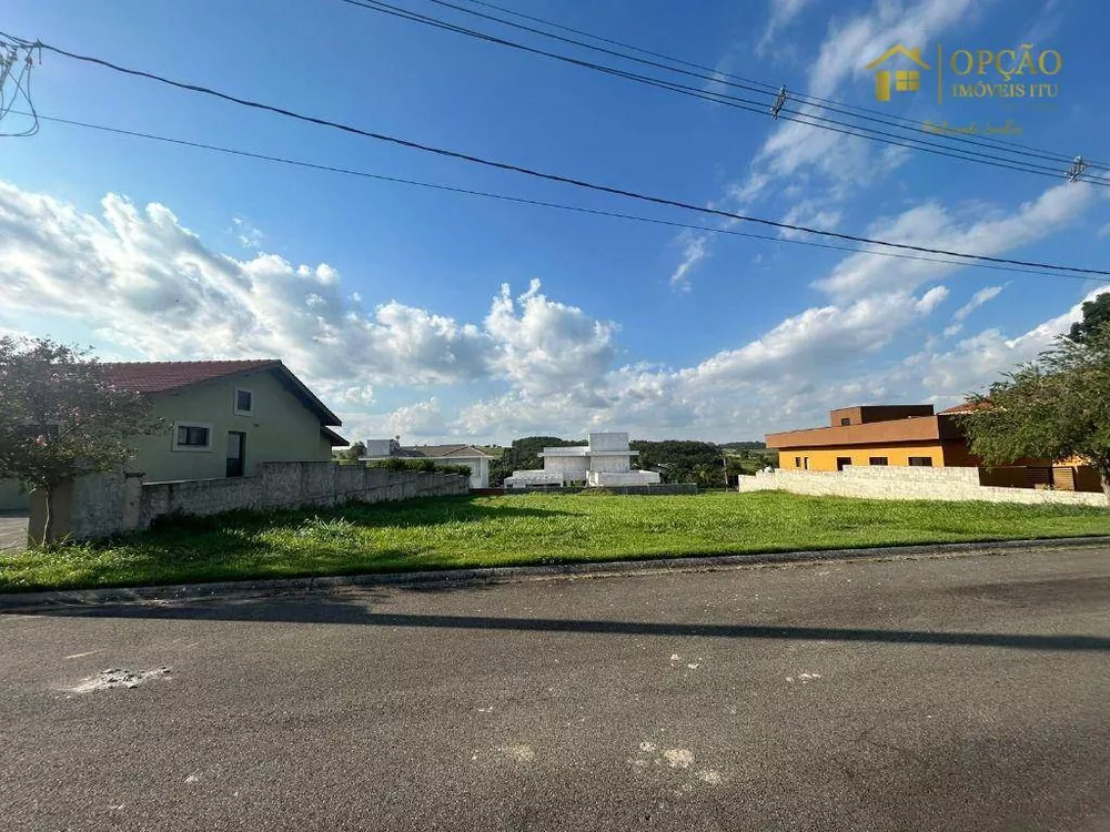 Loteamento e Condomínio, 800 m² - Foto 1