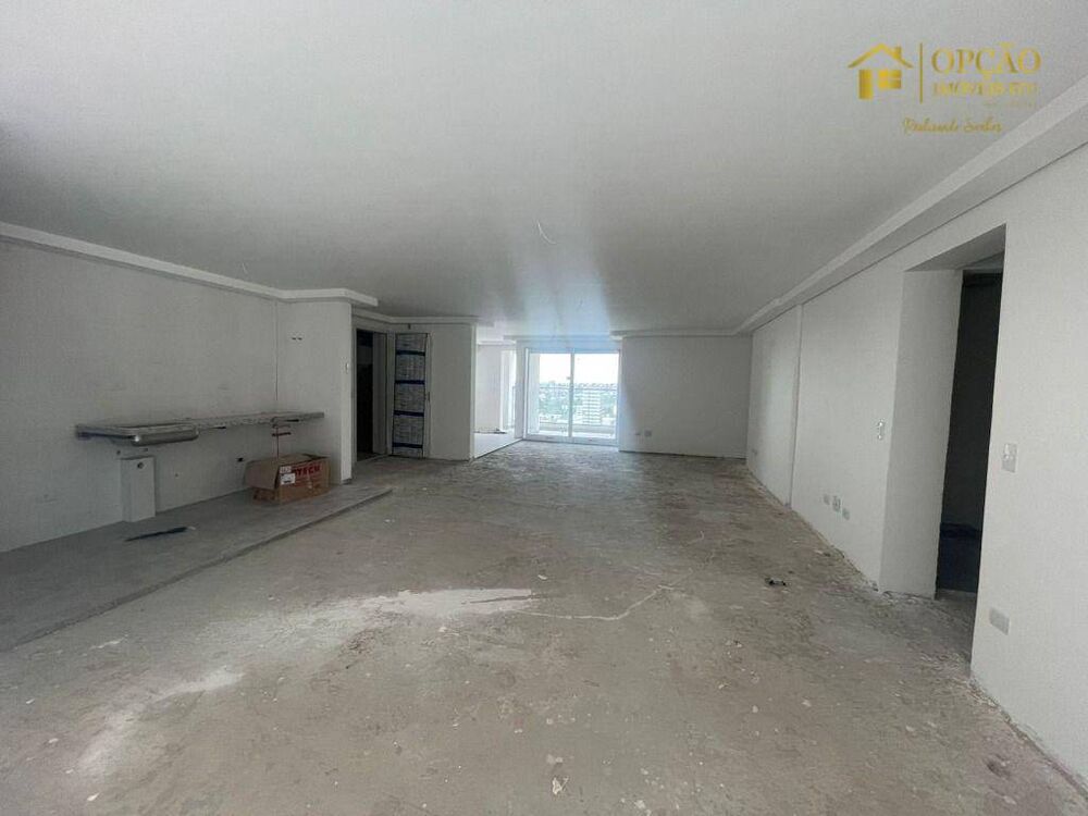 Apartamento à venda com 2 quartos, 82m² - Foto 2