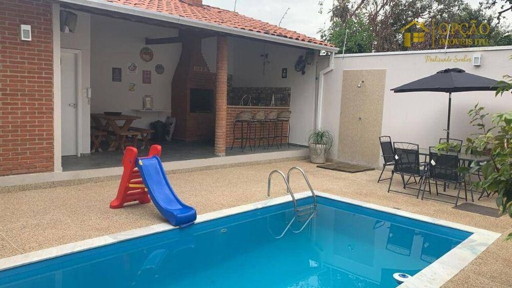 Casa, 3 quartos, 205 m² - Foto 2