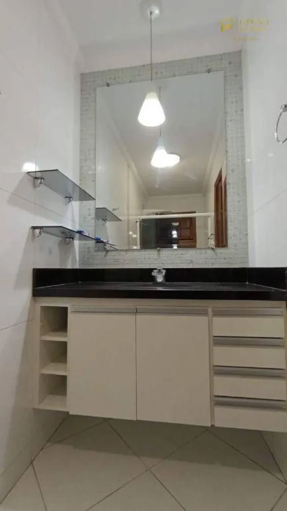 Casa, 3 quartos, 197 m² - Foto 13