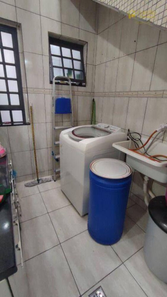 Casa, 2 quartos, 216 m² - Foto 2