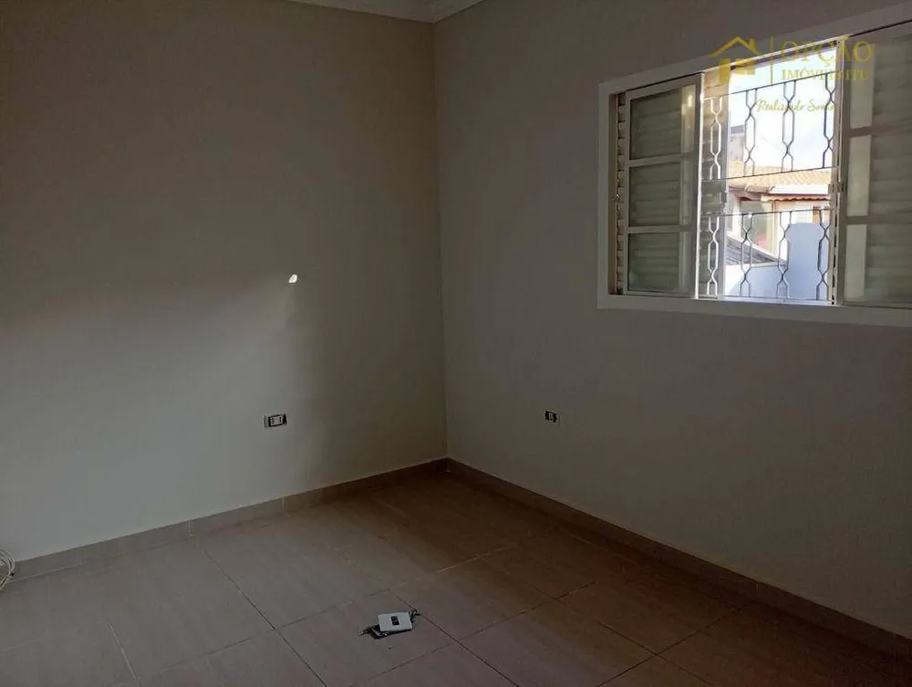 Casa, 3 quartos, 240 m² - Foto 10