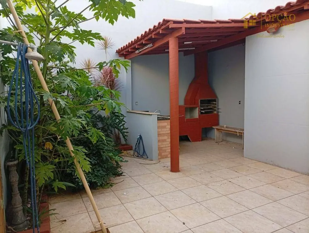 Casa, 3 quartos, 240 m² - Foto 16