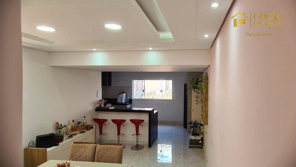 Casa, 3 quartos, 127 m² - Foto 2