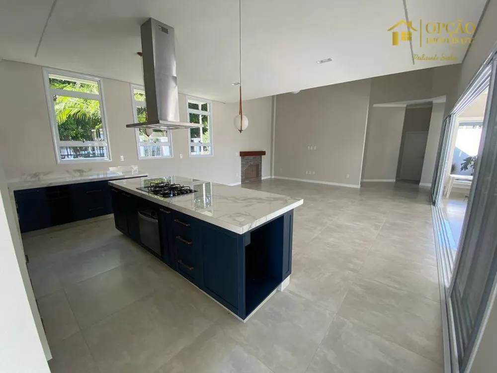 Chácara, 3 quartos, 1008 m² - Foto 4