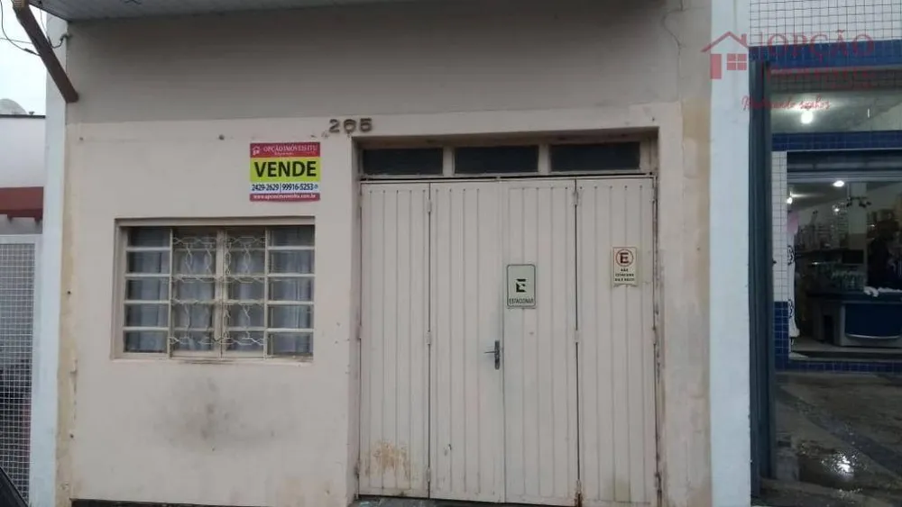 Casa, 2 quartos, 157 m² - Foto 1