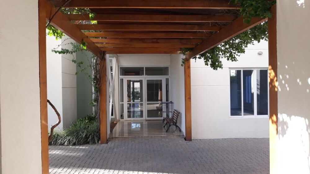 Apartamento à venda com 2 quartos, 76m² - Foto 19