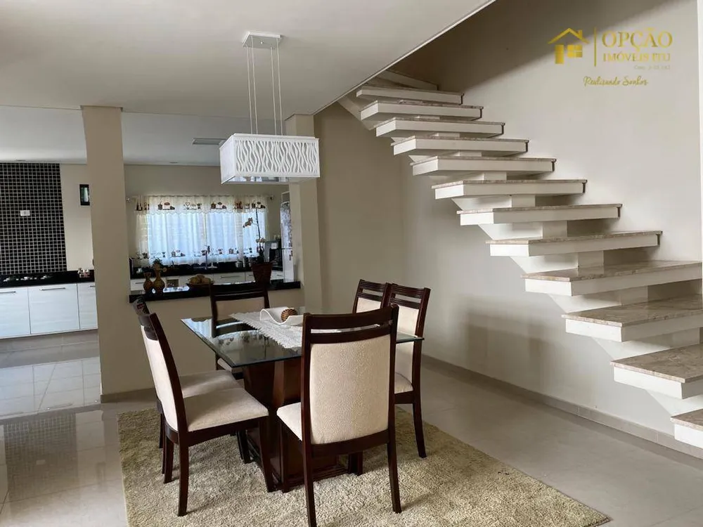 Casa, 3 quartos, 260 m² - Foto 2