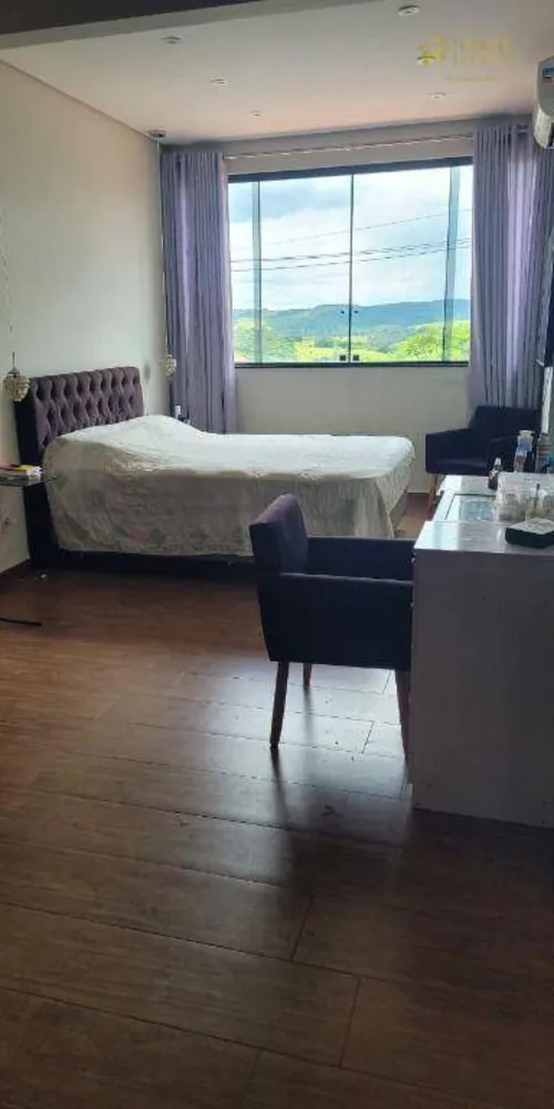 Casa, 4 quartos, 250 m² - Foto 9