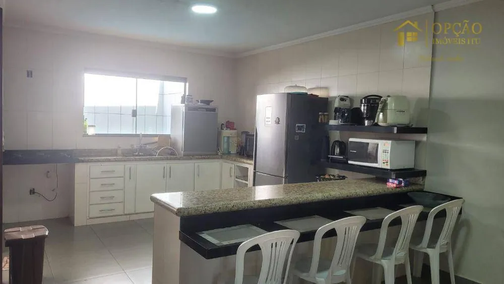 Casa, 4 quartos, 250 m² - Foto 1