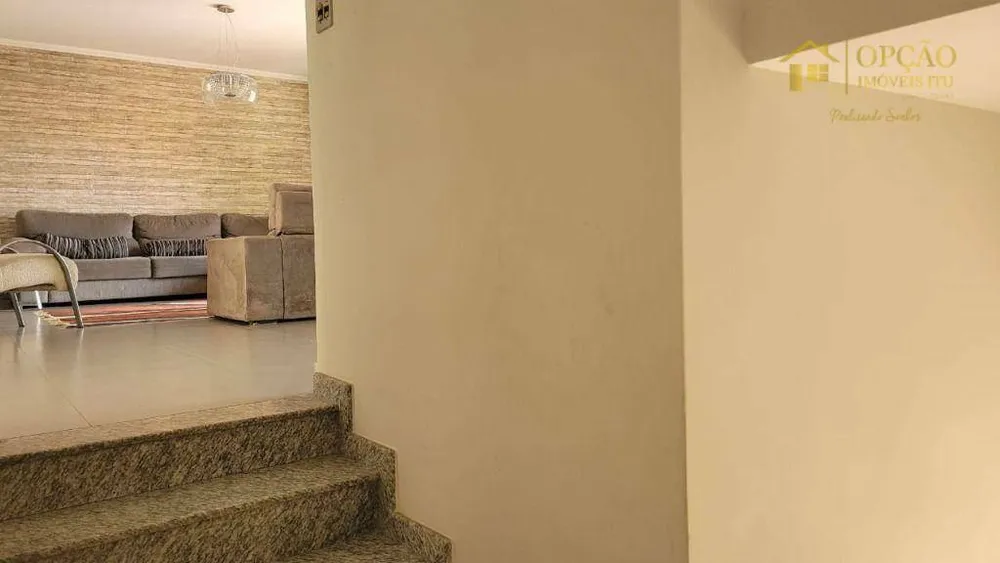 Casa, 4 quartos, 250 m² - Foto 4