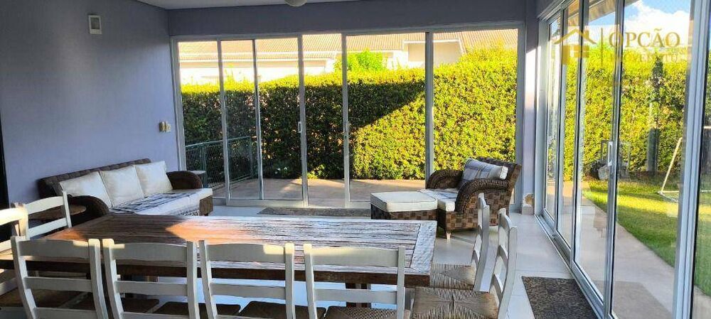 Casa de Condomínio à venda com 4 quartos, 202m² - Foto 3
