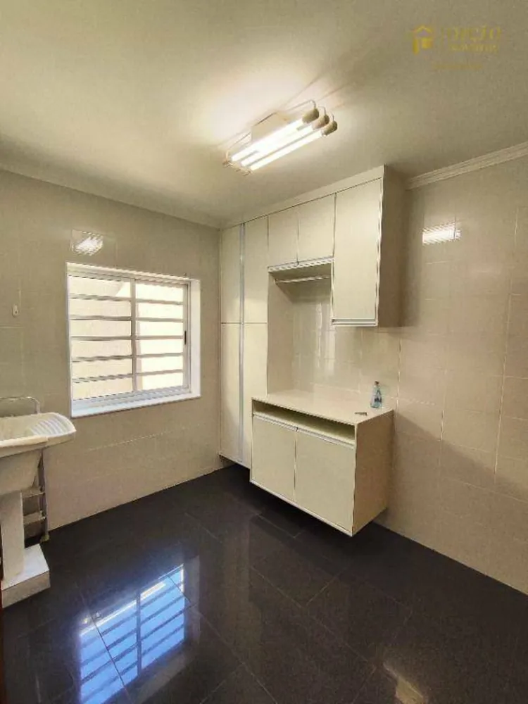 Casa, 3 quartos, 272 m² - Foto 2