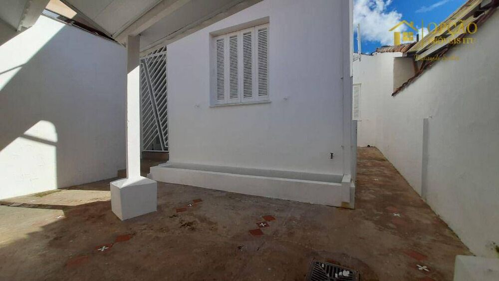 Casa à venda com 2 quartos, 98m² - Foto 3