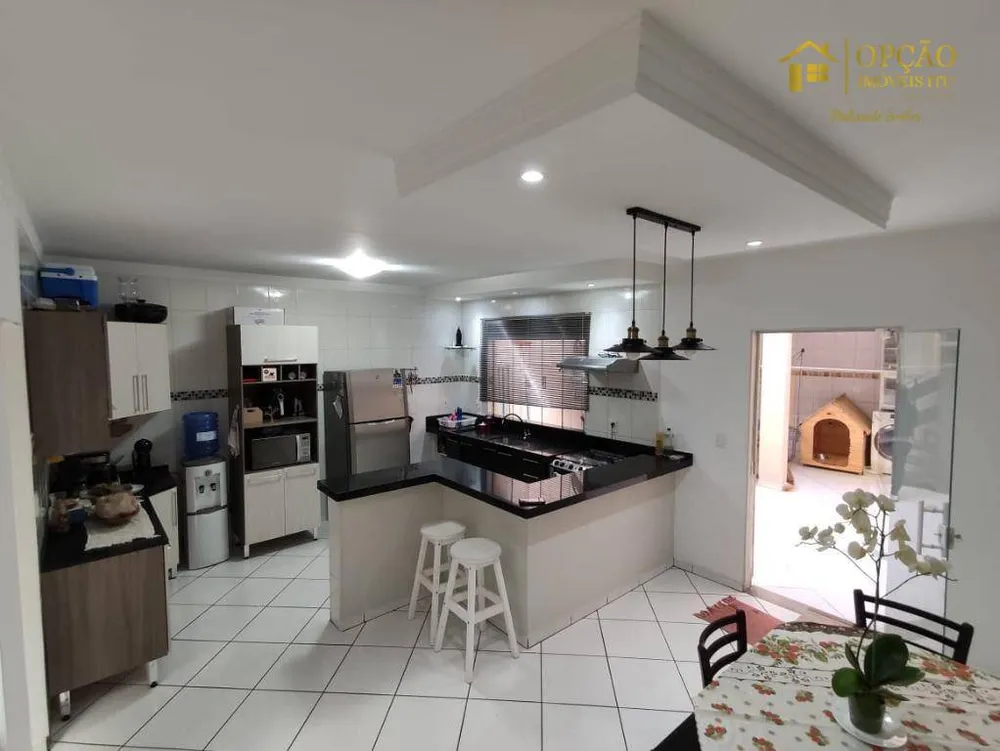 Casa, 2 quartos, 188 m² - Foto 6