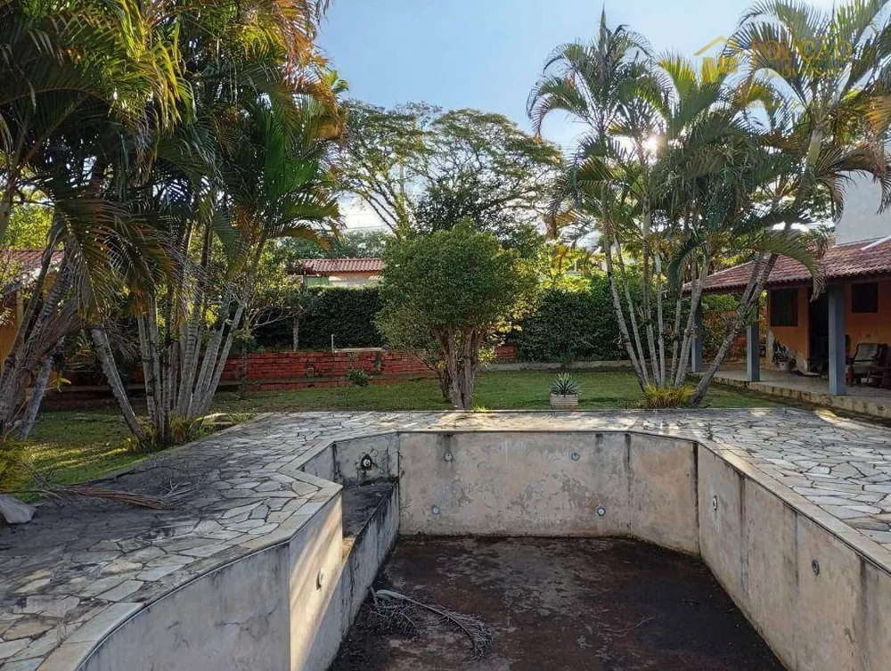 Chácara, 3 quartos, 1151 m² - Foto 3