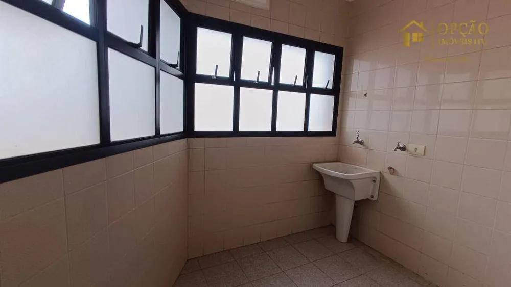 Apartamento, 3 quartos, 190 m² - Foto 3
