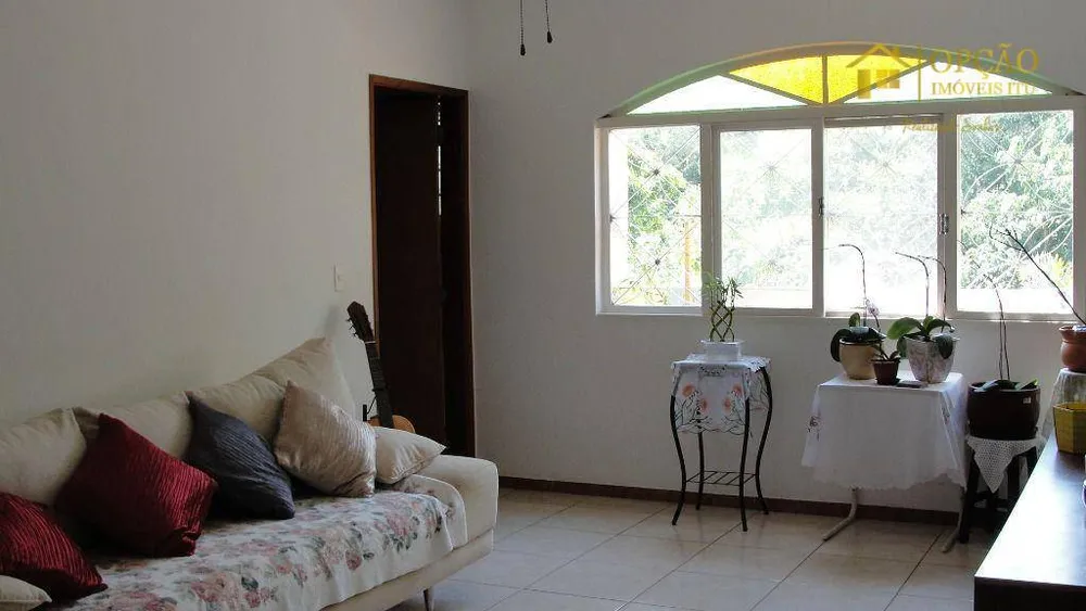 Chácara, 3 quartos, 2636 m² - Foto 3