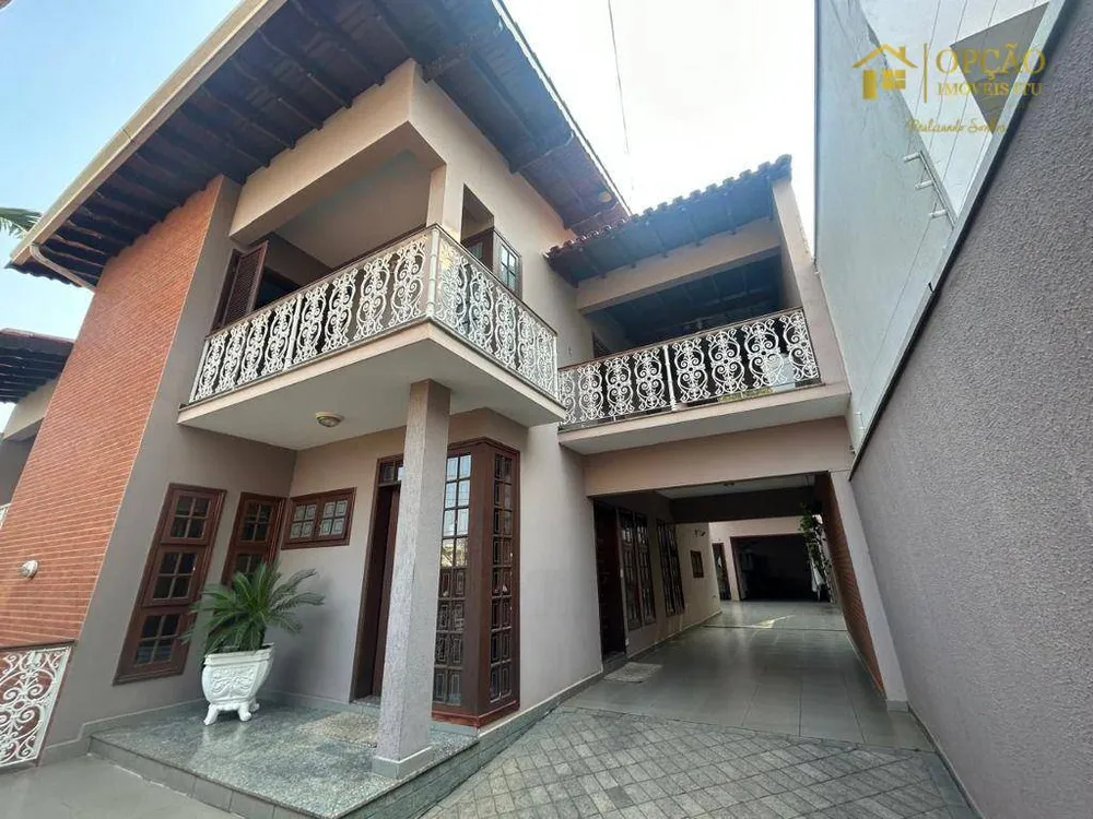 Casa, 4 quartos, 466 m² - Foto 1
