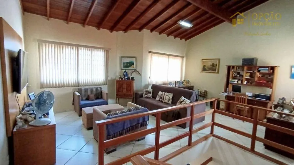 Casa, 3 quartos, 194 m² - Foto 4