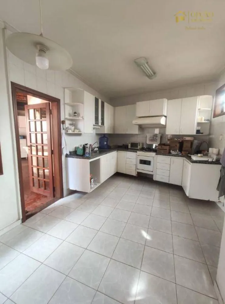 Casa, 3 quartos, 232 m² - Foto 3