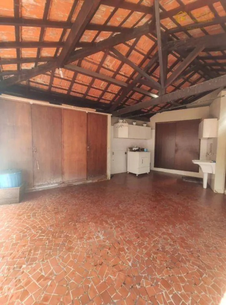 Casa, 3 quartos, 232 m² - Foto 11