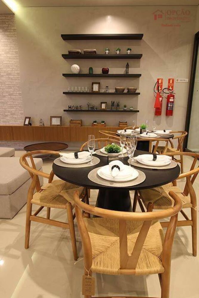 Casa de Condomínio à venda com 3 quartos, 208m² - Foto 3