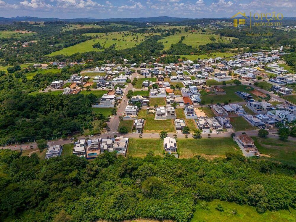 Casa de Condomínio à venda com 3 quartos, 208m² - Foto 2