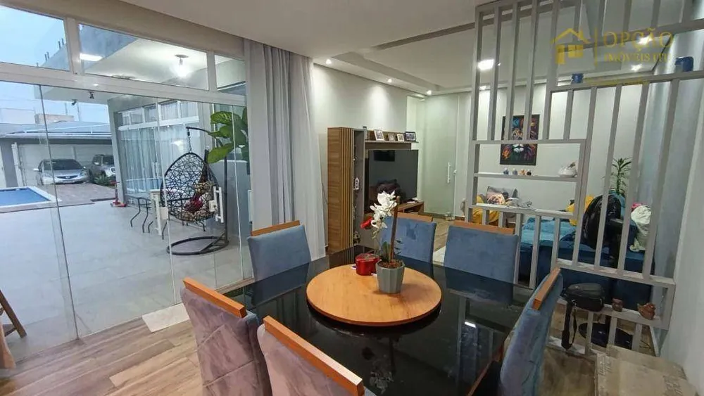 Casa, 3 quartos, 250 m² - Foto 4