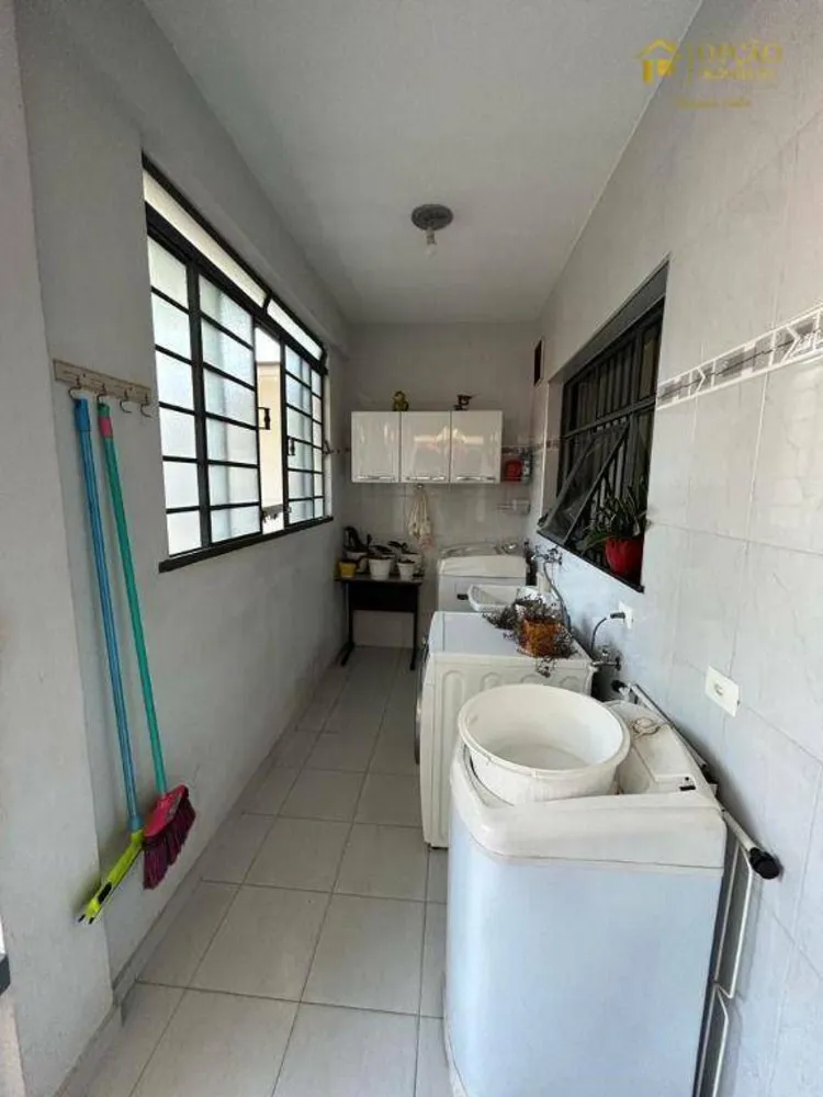 Casa, 3 quartos, 325 m² - Foto 3