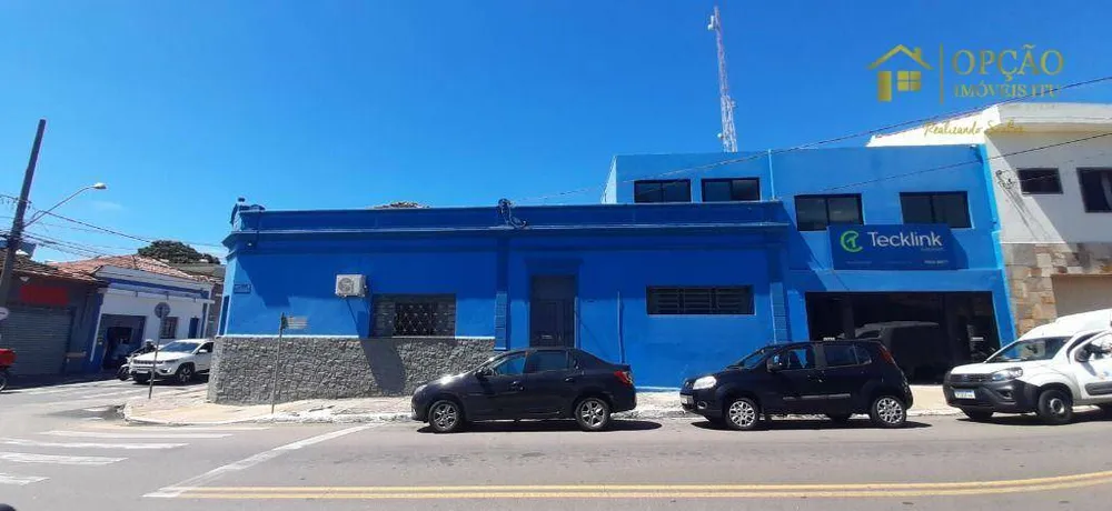 Casa, 7 quartos, 220 m² - Foto 4