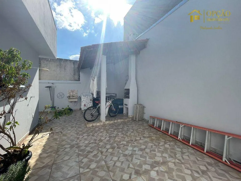 Casa, 3 quartos, 136 m² - Foto 4