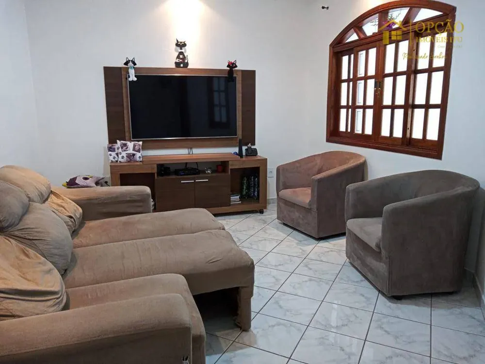 Casa, 2 quartos, 131 m² - Foto 1