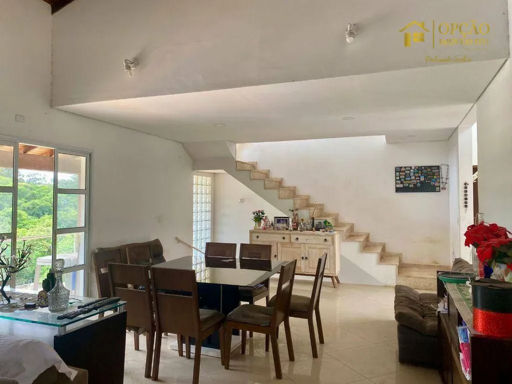 Chácara, 6 quartos, 2500 m² - Foto 2
